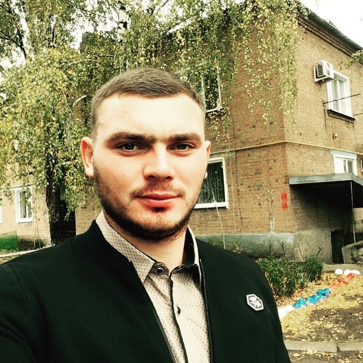  53753957  Viktor, 36 ,    