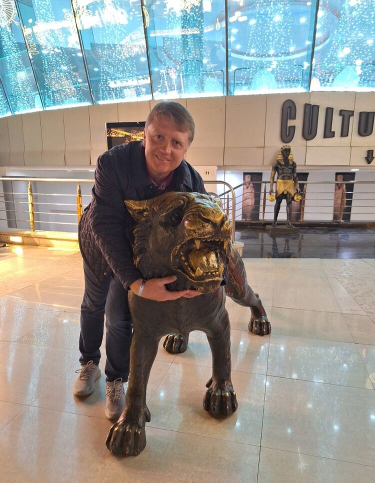 ���������� �����-���������, ���� ������� George, 49 ���, ������������ ��� ����� � ���������, c�������� ���������