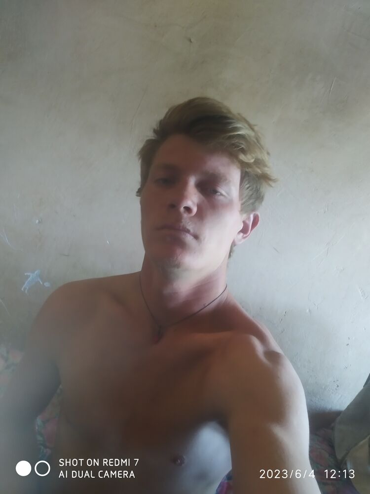  48941377  Sardorbek, 33 ,    