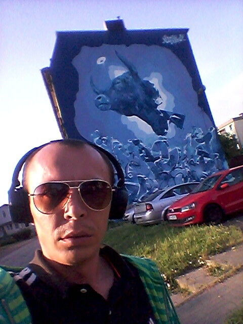  16524447  Mad, 37 ,    