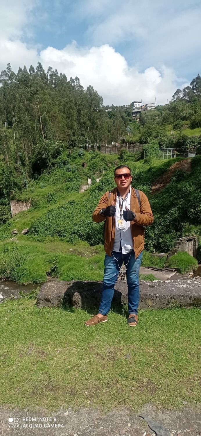  Quito,   Cristhian, 31 ,   ,   