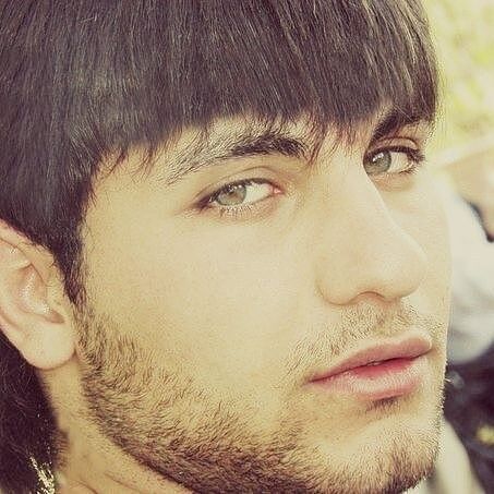  7226737  Vano, 30 ,    