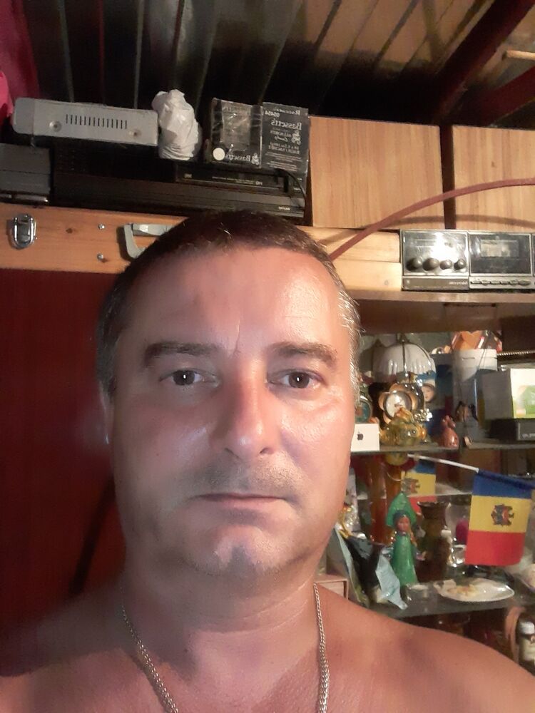  29136297  Oleg, 49 ,    