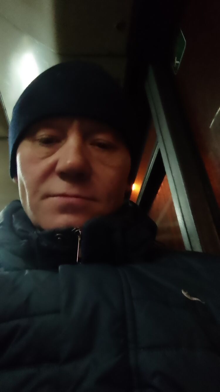  33108057  Vadim, 43 ,    