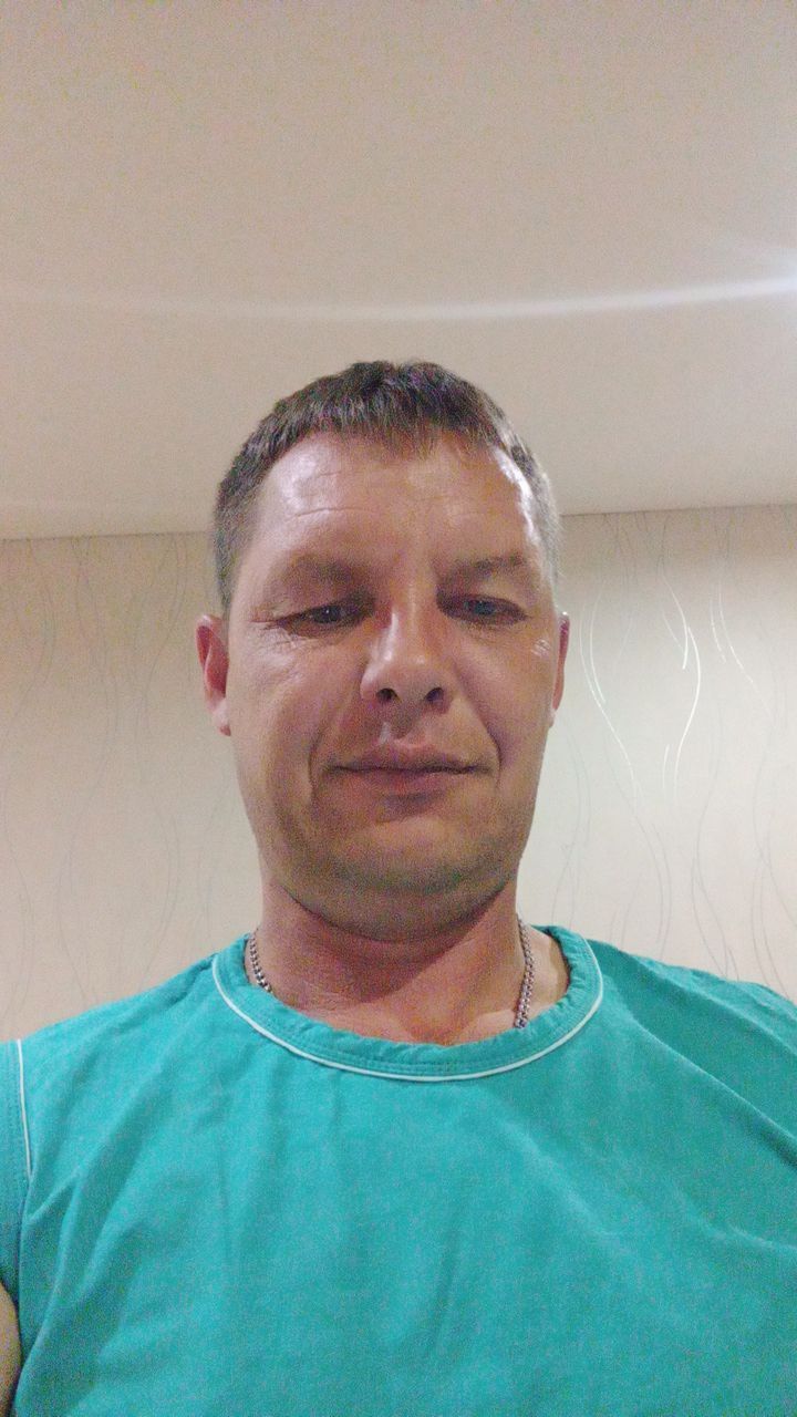  28431987  , 44 ,    -