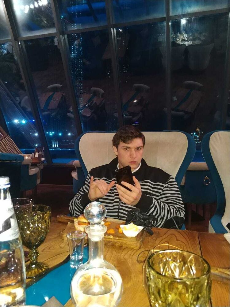  ,   , 28 ,   ,   