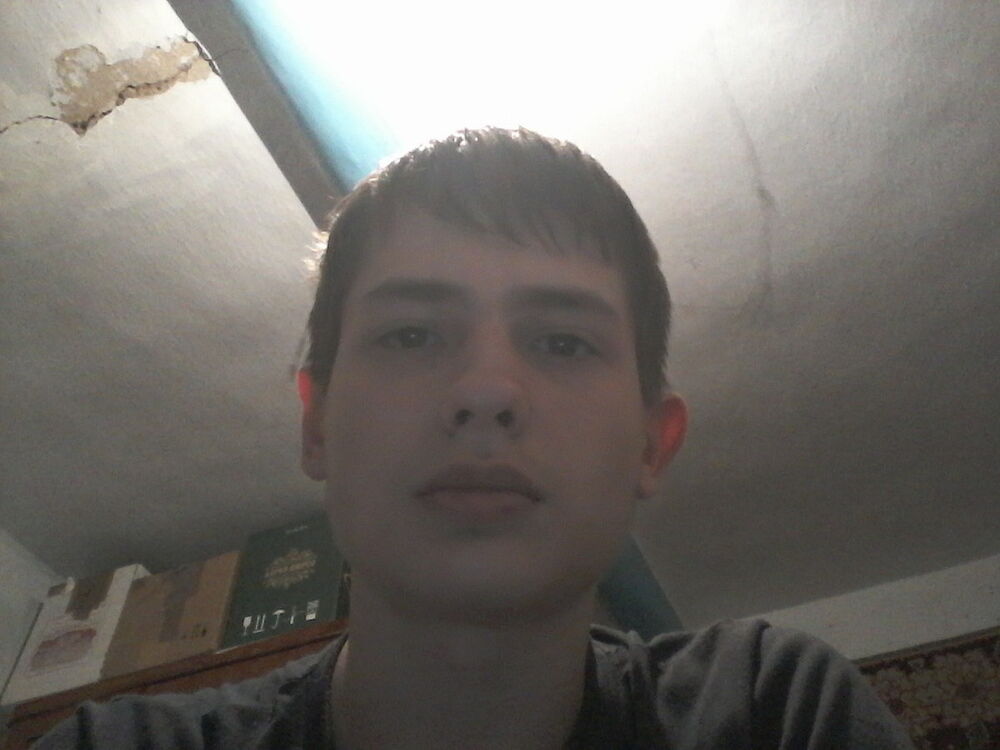  --,   Rostya, 28 ,   