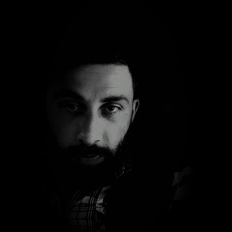  Acala del Rio,   Arsen, 41 ,   ,   , c 