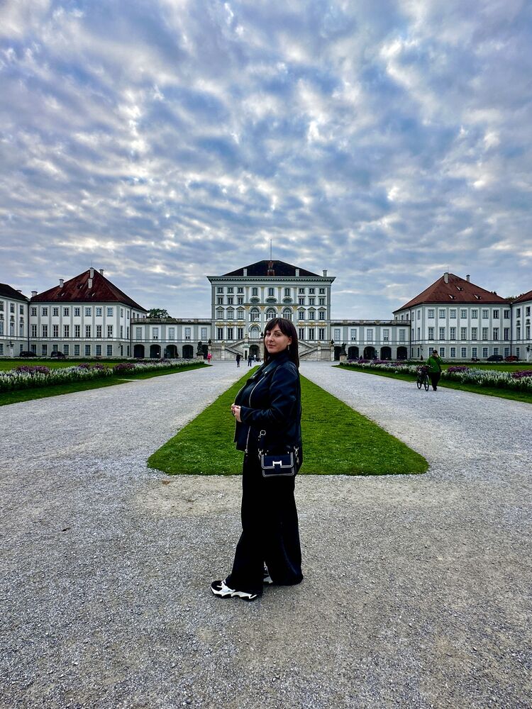  54600777  Lesja, 35 ,    