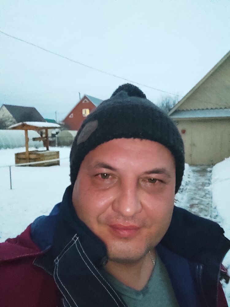  37762257  ILNAR, 44 ,    