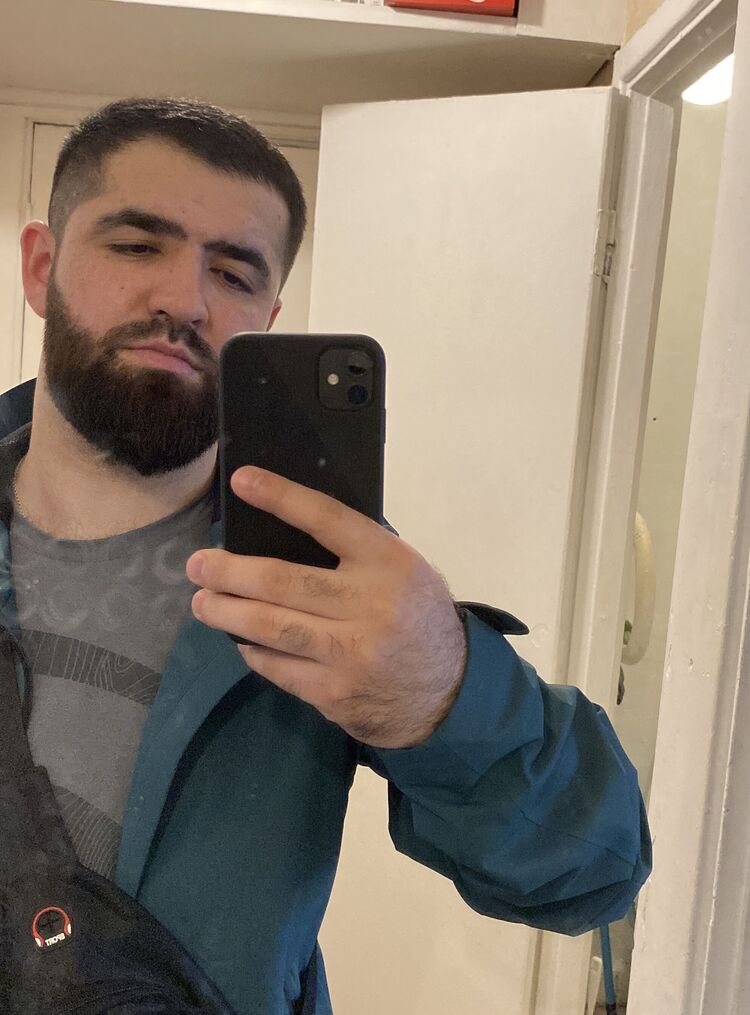  53051337  , 28 ,    