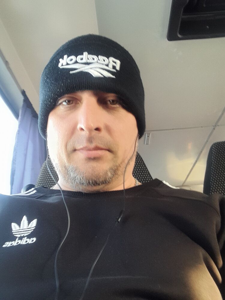  43825547  , 38 ,    -