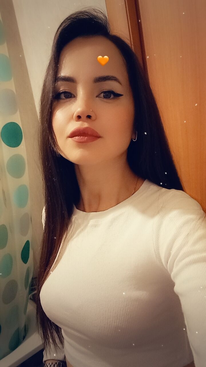  43112847  Elena, 28 ,    