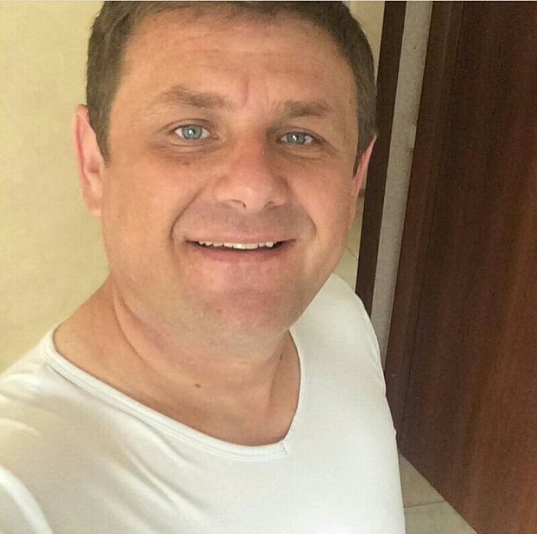  19135397  Vadym, 48 ,    