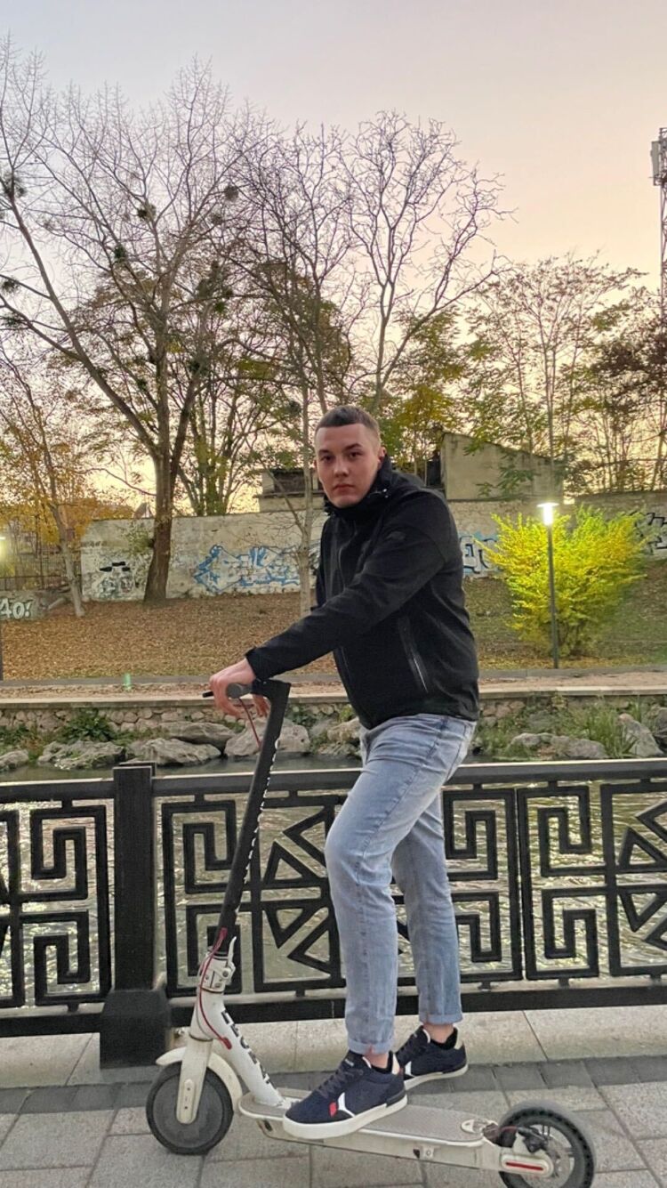  ,   , 25 ,   ,   