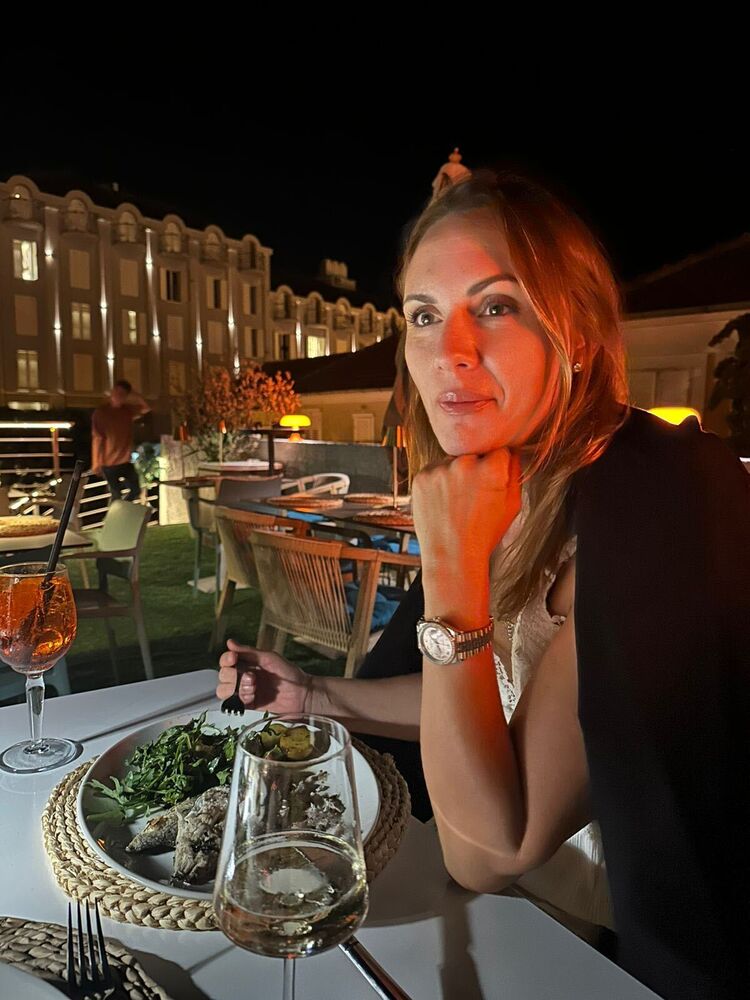 ���������� Herceg-Novi, ���� ������� Galina, 45 ���, ������������ ��� ����� � ���������, c�������� ���������