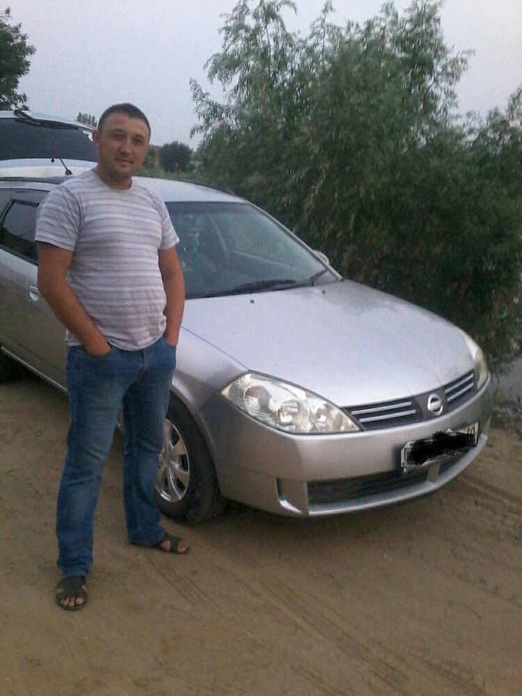  15770967  Rufin, 44 ,    