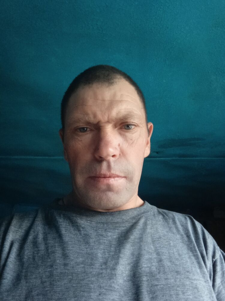  37968457  Volody, 41 ,    -
