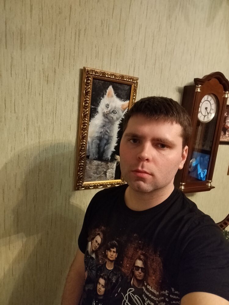  49692727  , 28 ,     