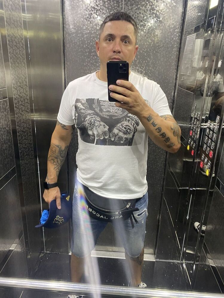  37377557  , 38 ,    