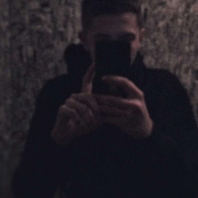  33716817  , 22 ,    
