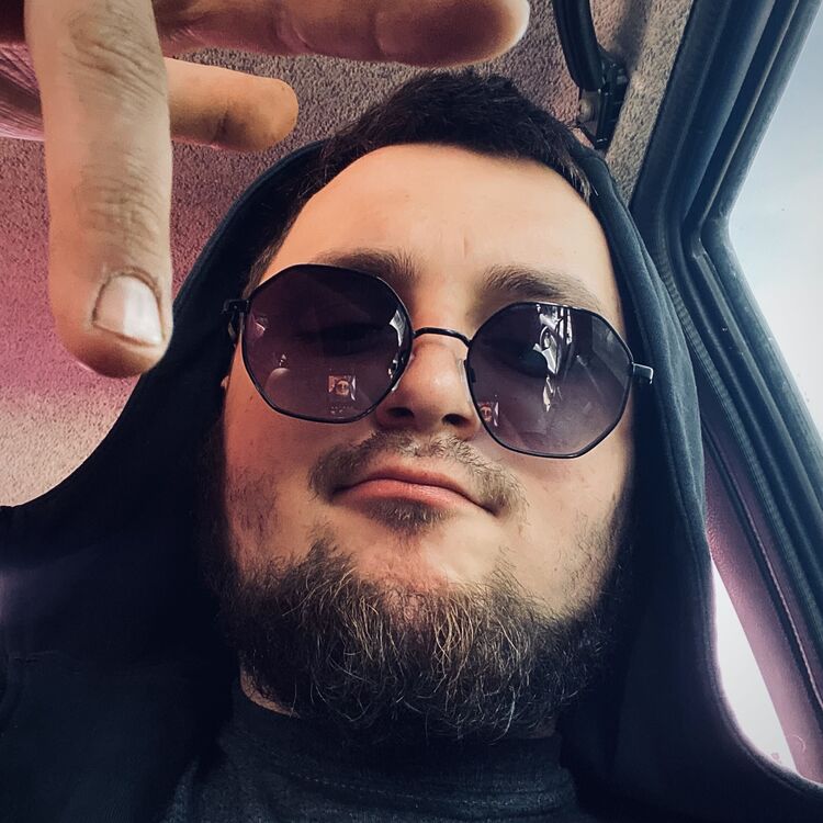  53343987  , 21 ,    -