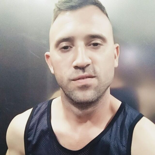  23965787  Shon, 39 ,    