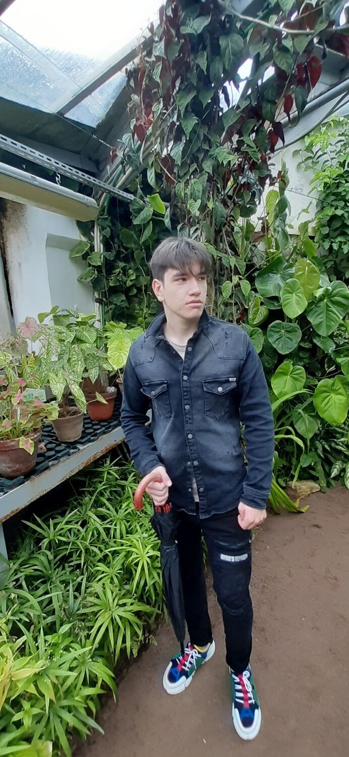  -,   , 25 ,   ,   