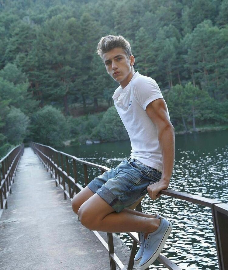 ���� 39379147 ������� ���������, 32 ����, ���� ���������� � ������