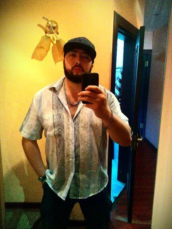  ,   Martin, 40 ,   ,   , c 