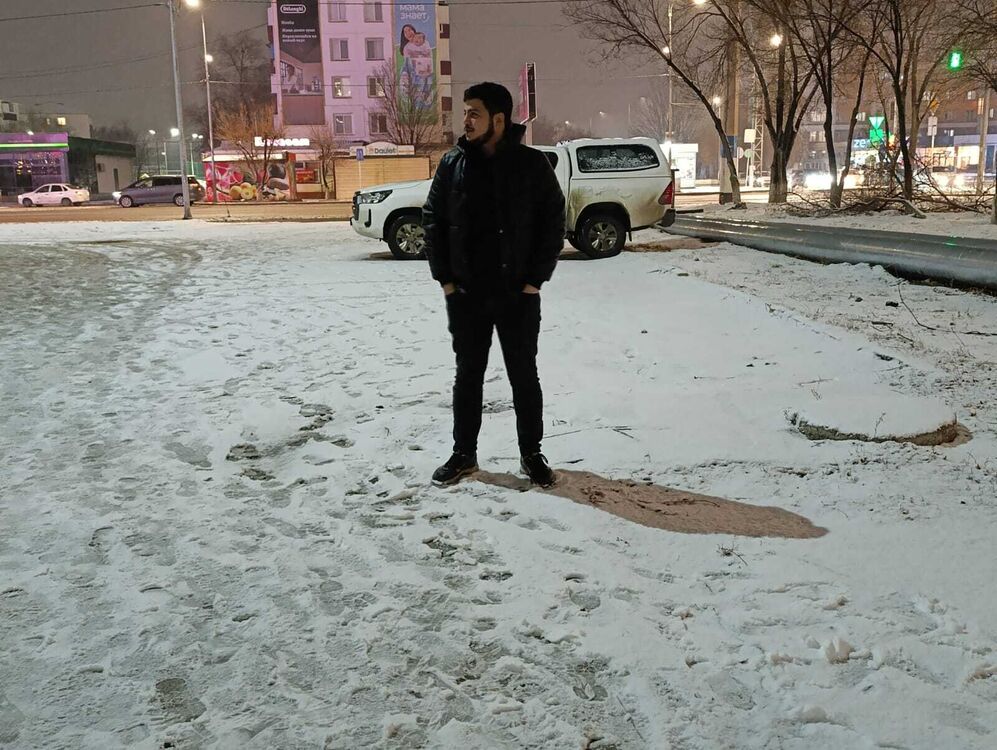  ,   Xeyal, 28 ,   ,   , c 