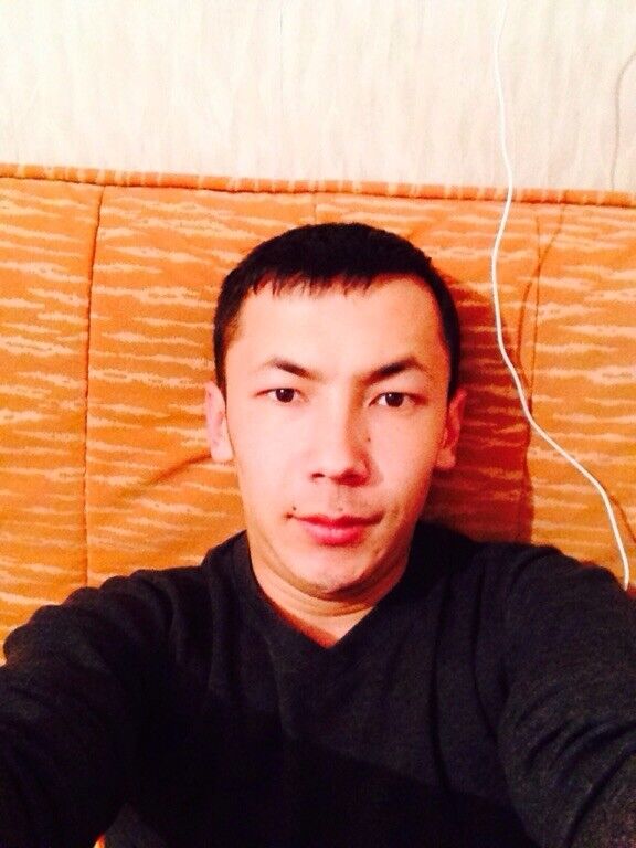  ,   Marat, 33 ,   
