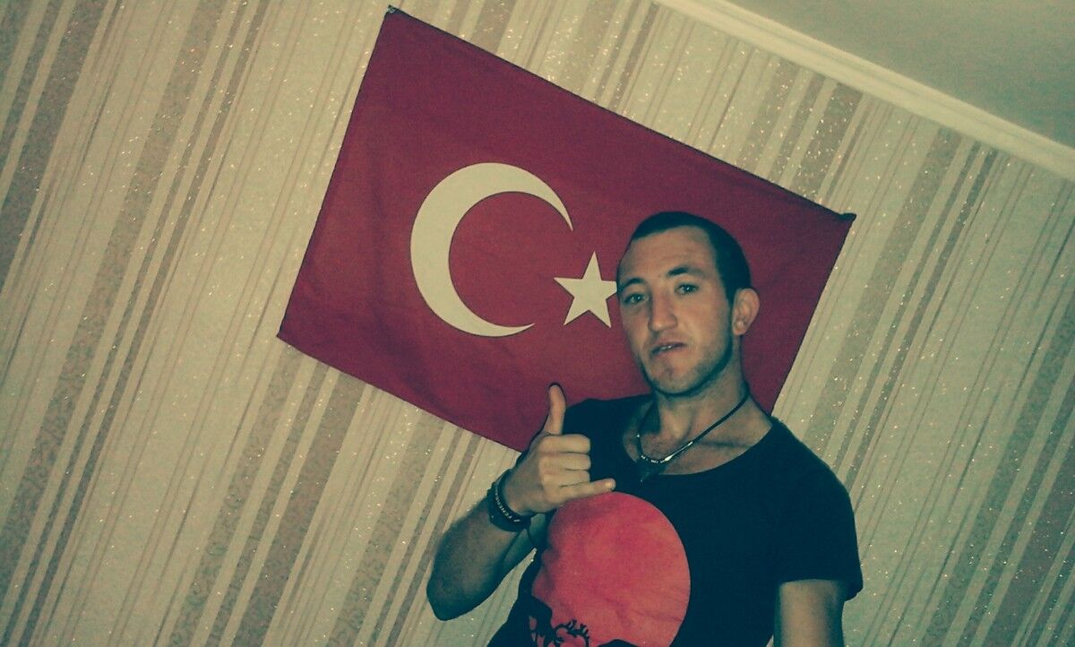  ,   Muhlis, 32 ,   ,   , c 