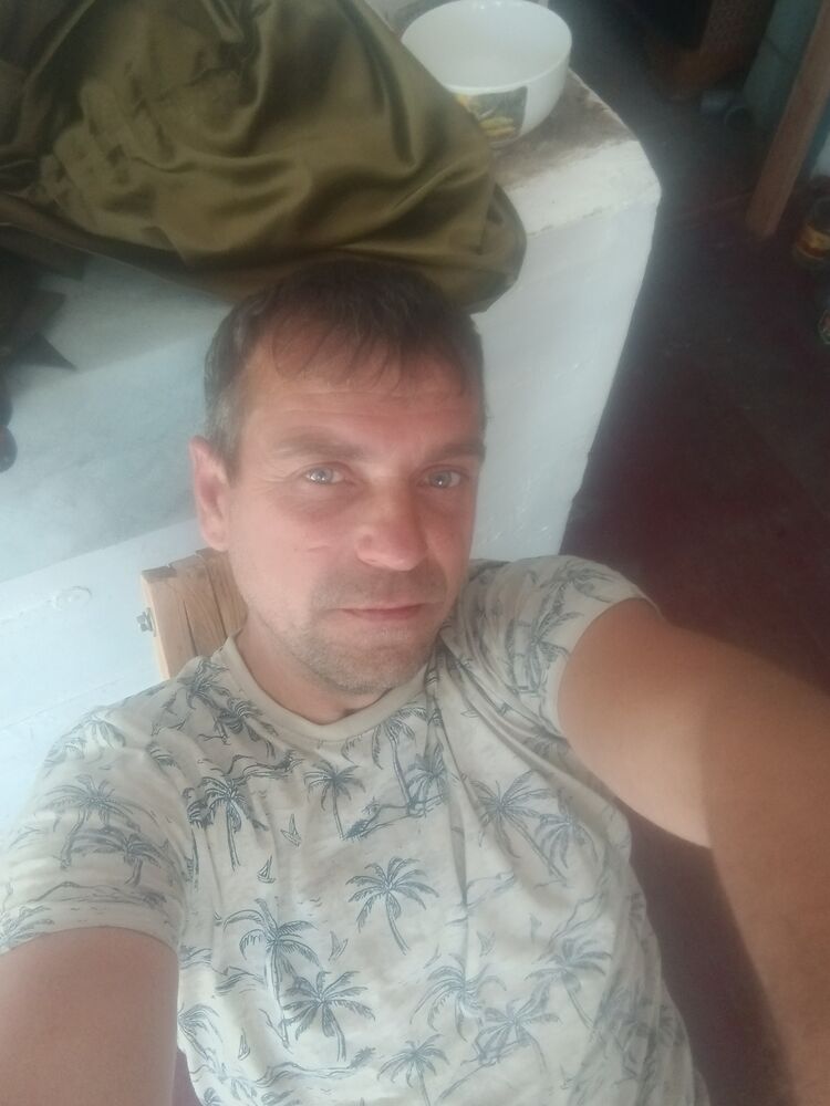  ,   Viktor, 39 ,   ,   , c 