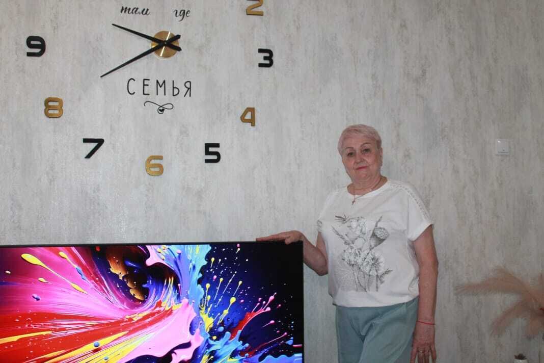  52845097  , 66 ,    