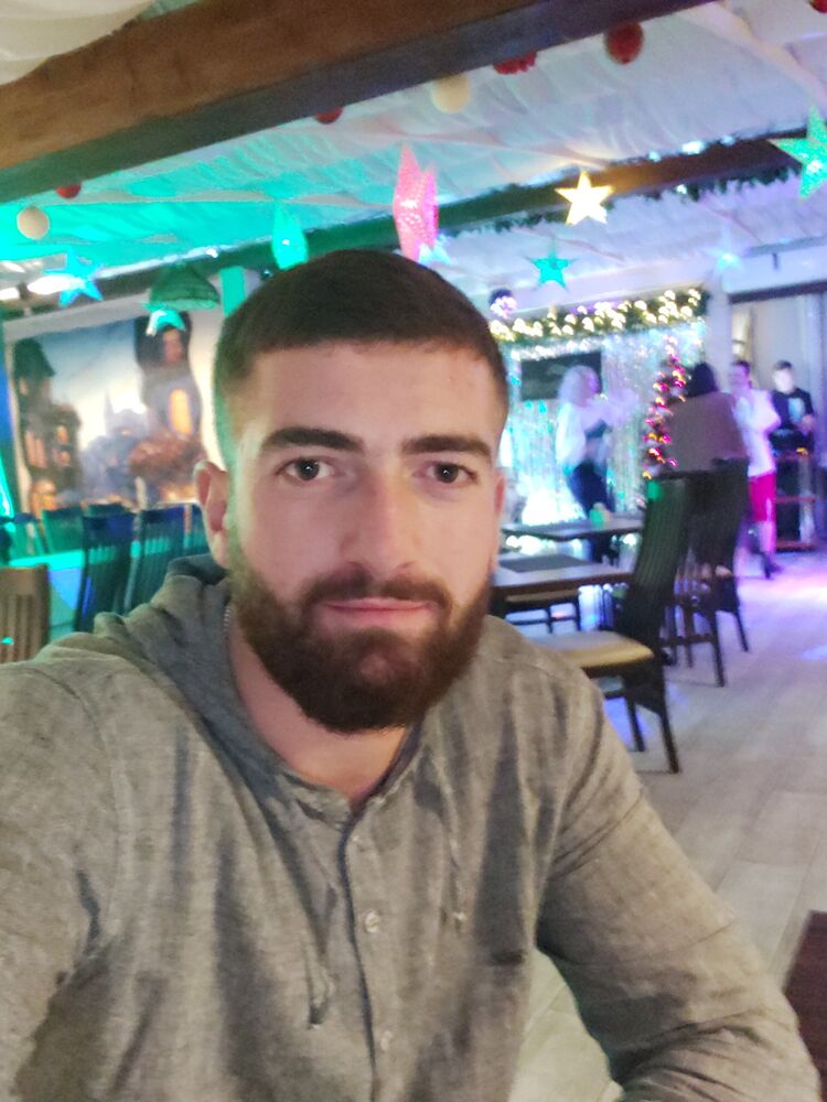  44064027  Arris, 26 ,    Deleted