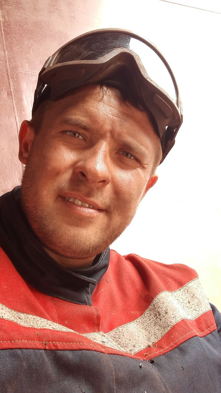  27735157  , 33 ,    