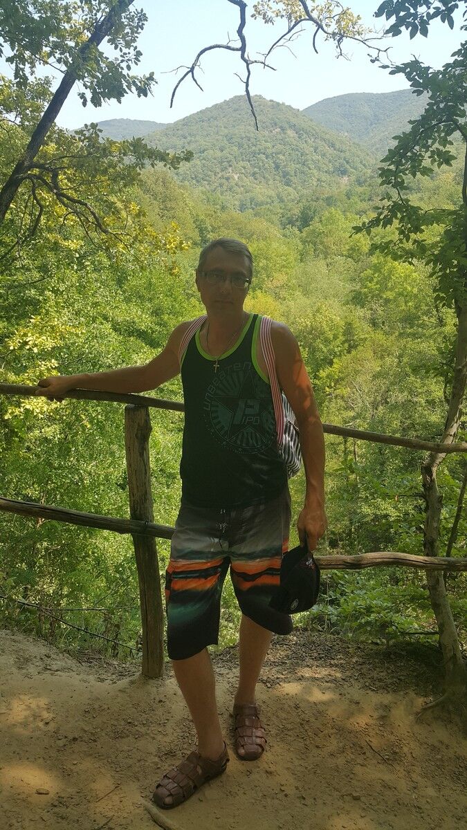  10756077  Sergey, 50 ,    