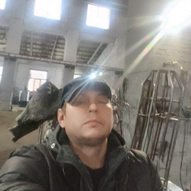  44278637  , 42 ,    