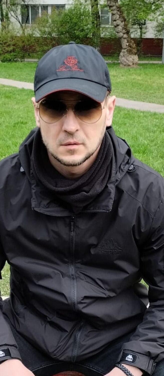  ,   Ragnar, 34 ,   ,   