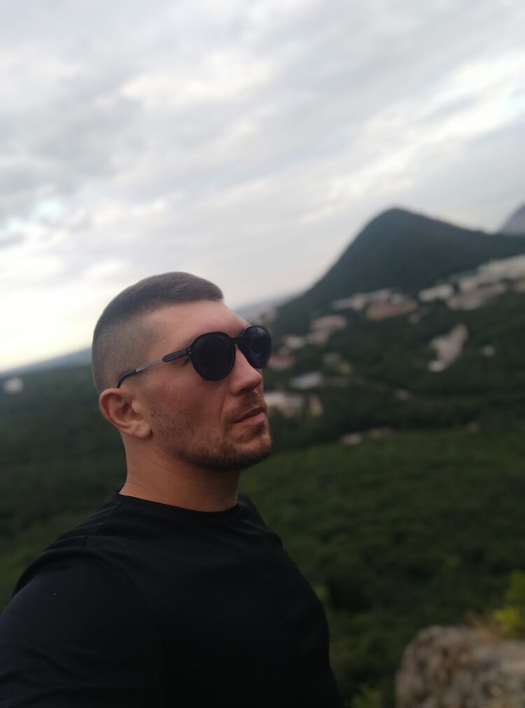 42503137  , 40 ,    