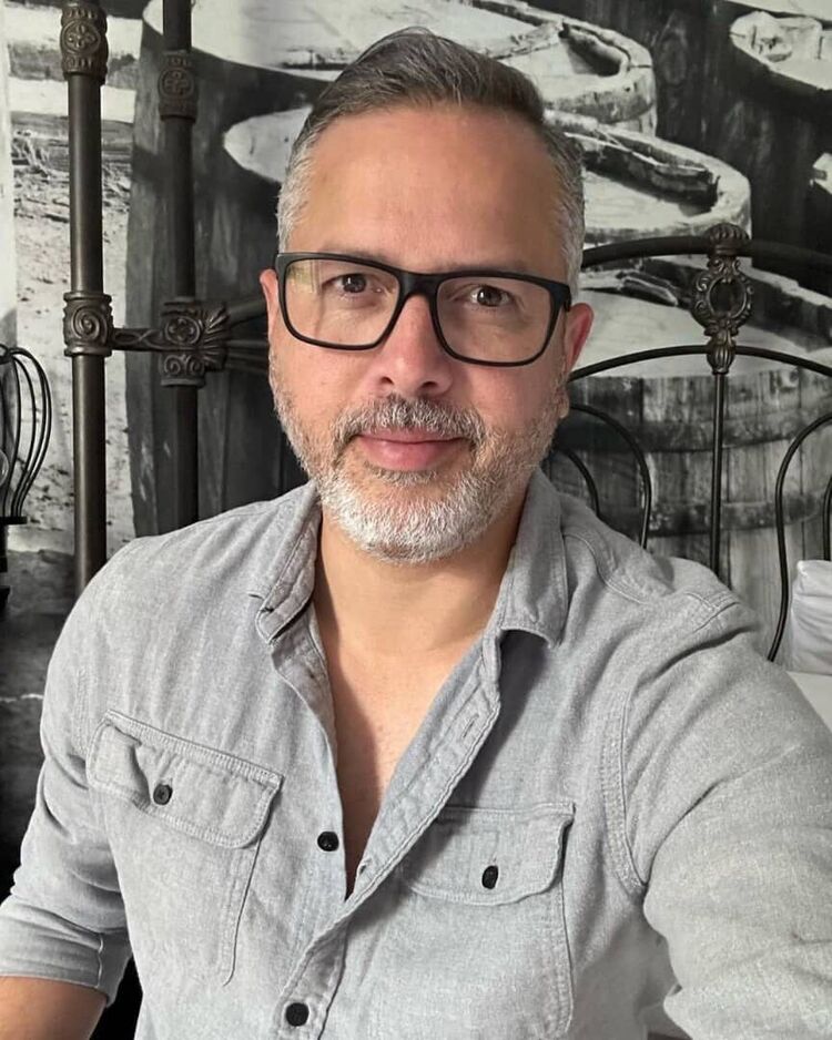  Mashi,   Eric manny, 50 ,   ,   