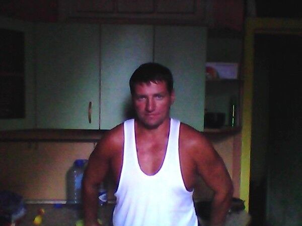  -,   StaniSlav, 49 ,   