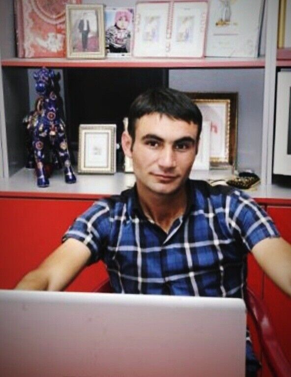  22260487  Akim, 34 ,    