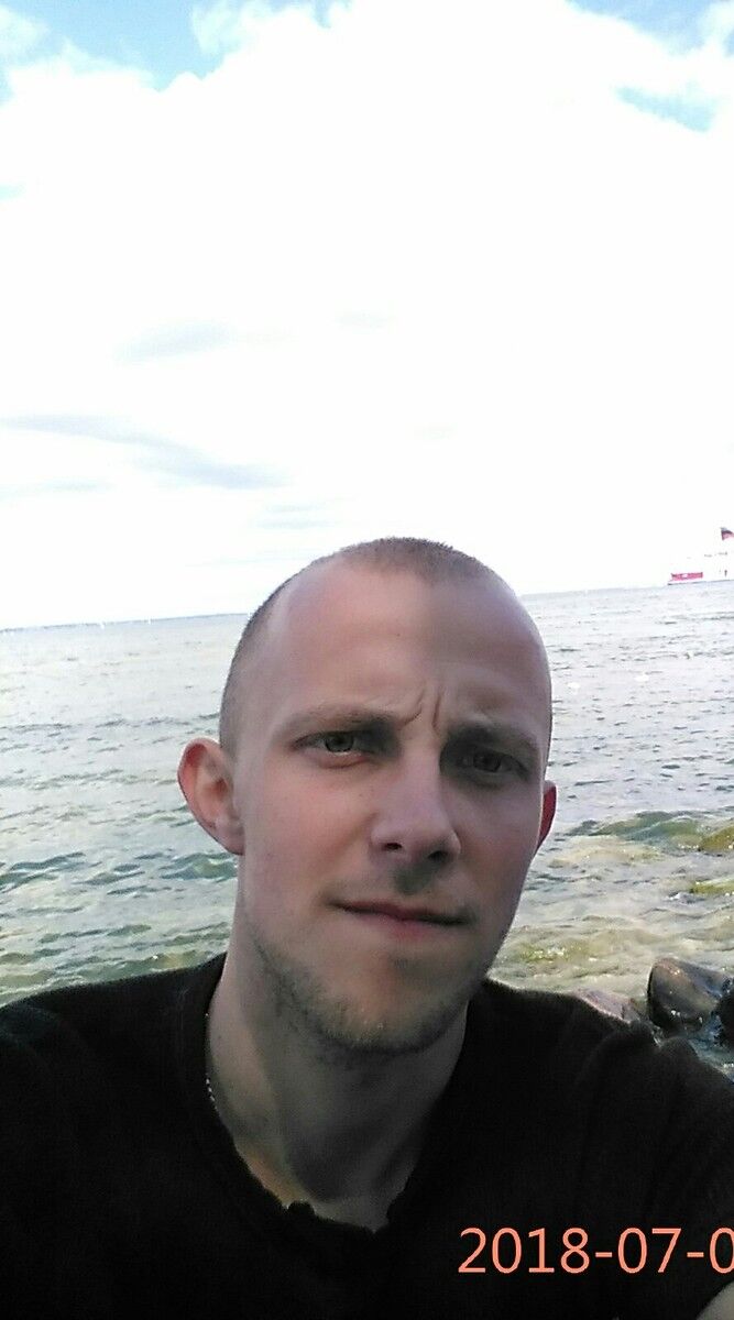  ,   Petro, 29 ,   ,   , c 