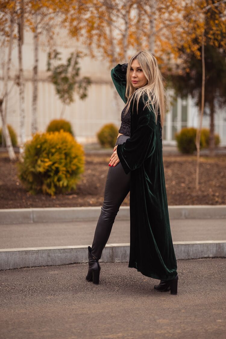  ,   Juliya, 42 ,   ,   , c 