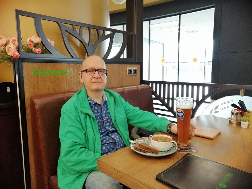  ,   Alexandr, 62 ,   ,   , 