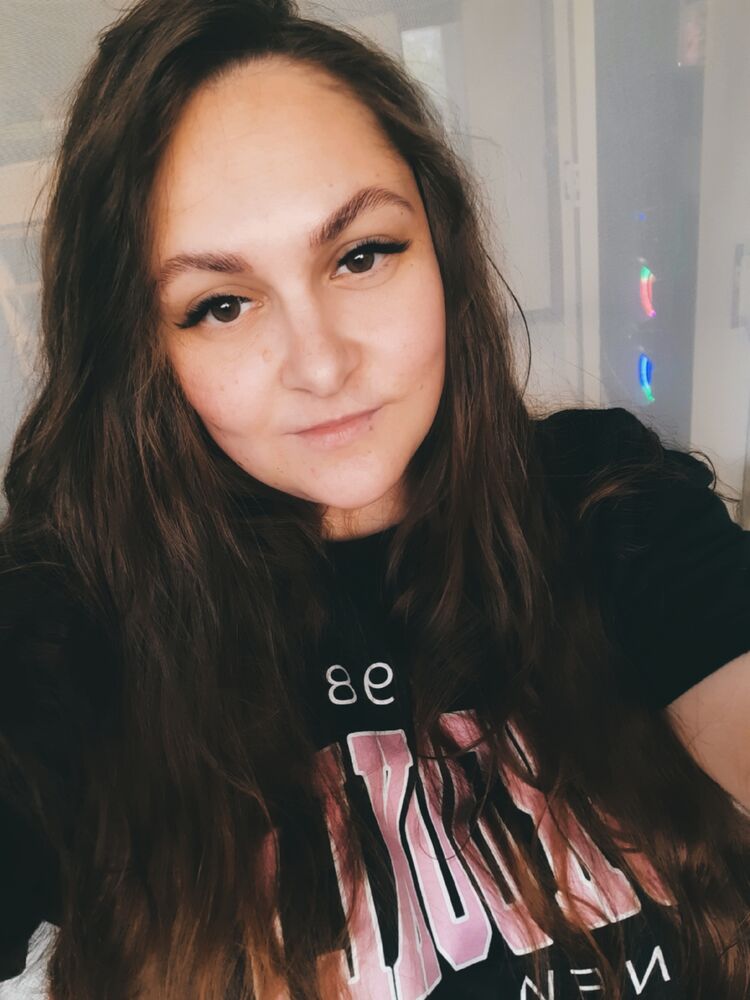  ,   , 33 ,   c 