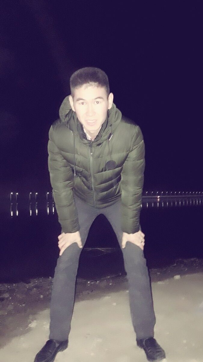  ,   Adilet, 33 ,  