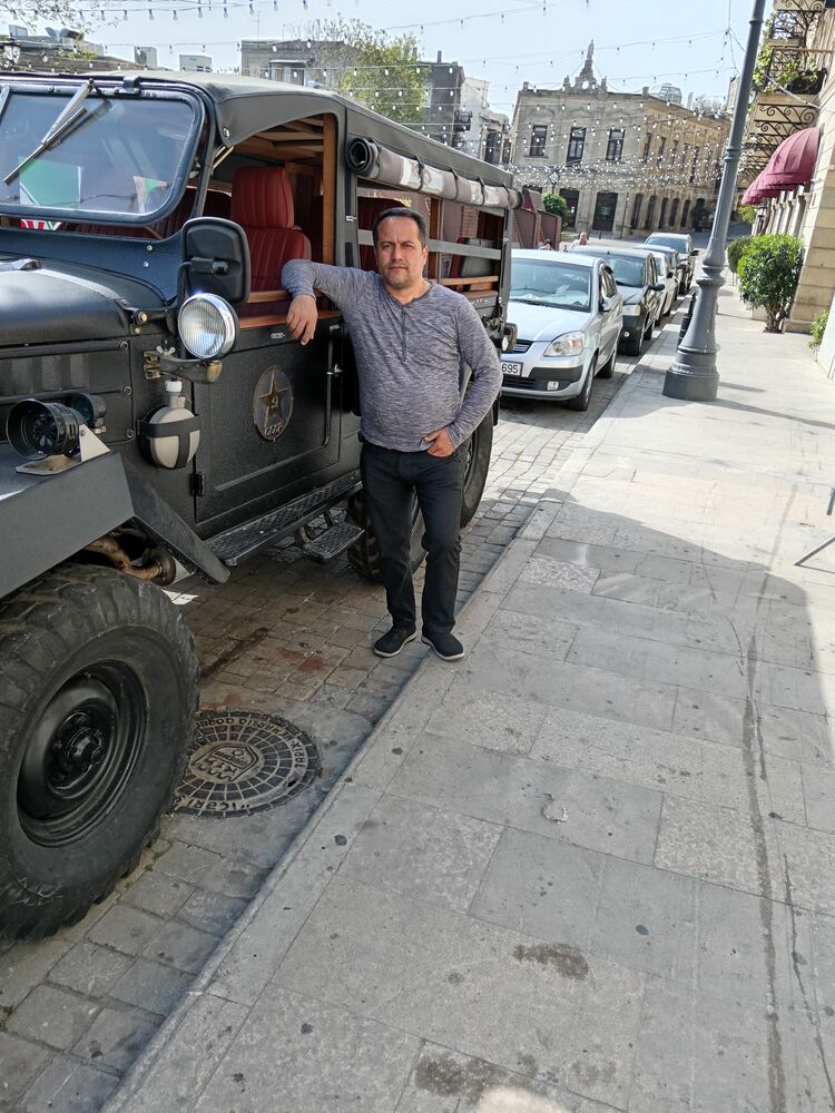  48430047  Zaur, 50 ,    